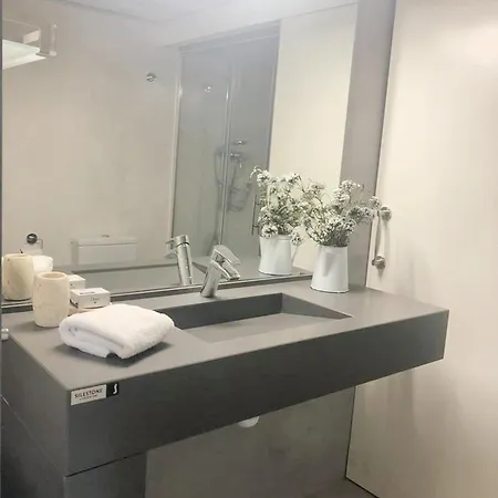 Comfortable In With Shared Pool - 52 M² דירה סאלו