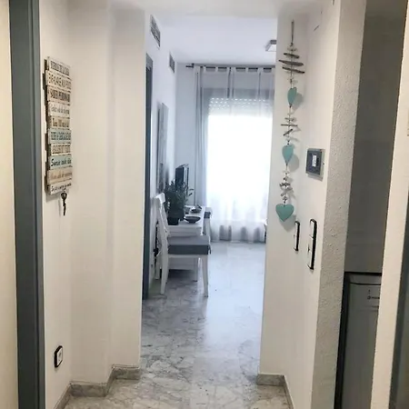 Comfortable In With Shared Pool 52 M² * Salou